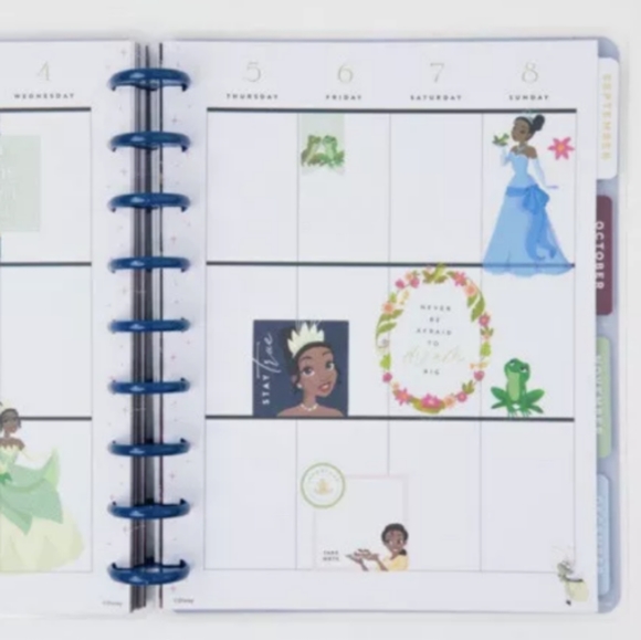 MAMBI Disney Princess 2021 Classic Happy Planner - Picture 2 of 7